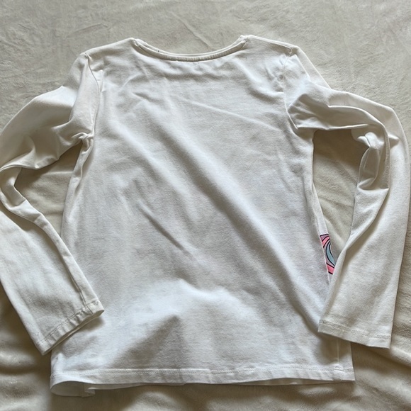 H&M girls white unicorn tee. Size 4-6 - Picture 5 of 5